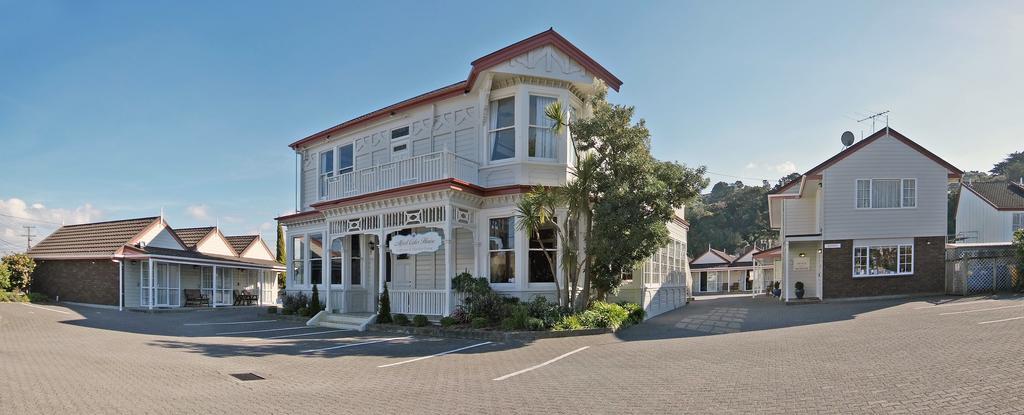 Settlers Motor Lodge Лоуър Хът Екстериор снимка